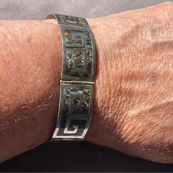 Vintage Sterling Silver Mexican Abalone Station Bracelet Greek Key Design - Picture 3 of 11